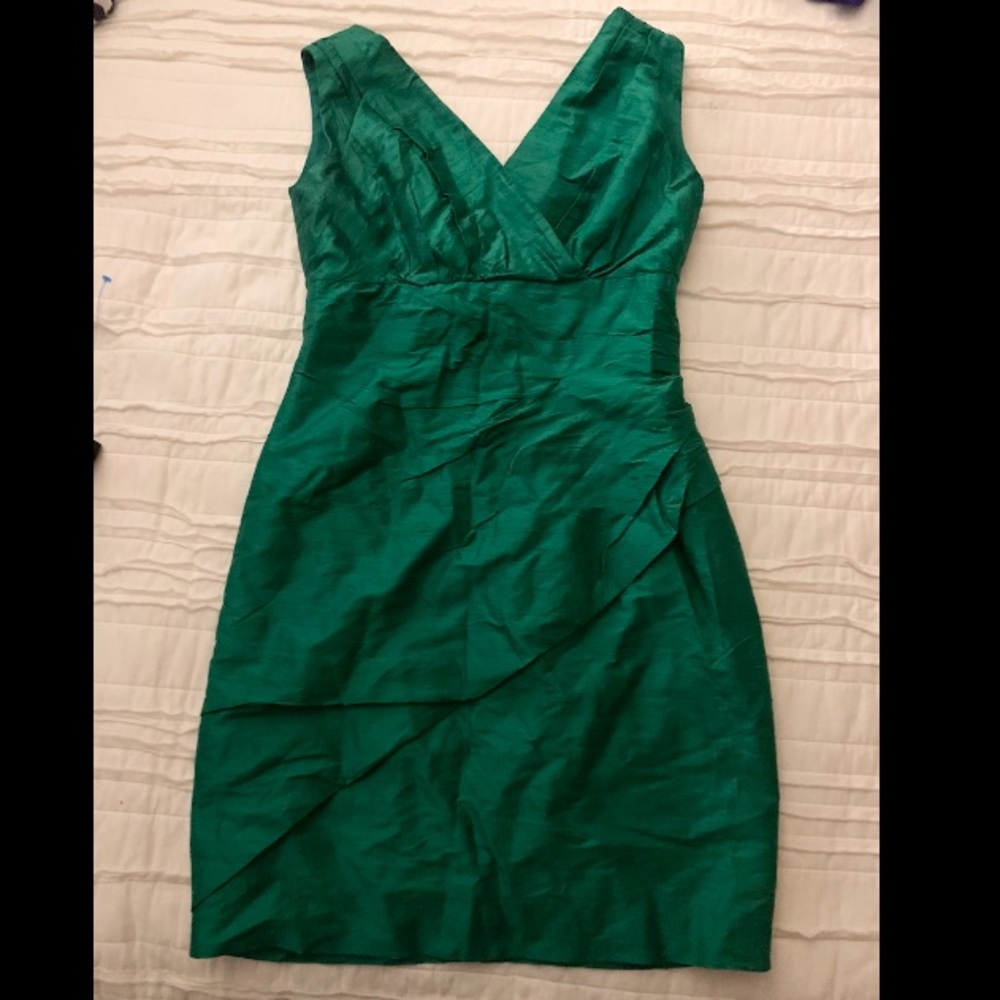 nicole miller emerald green dress. size 8